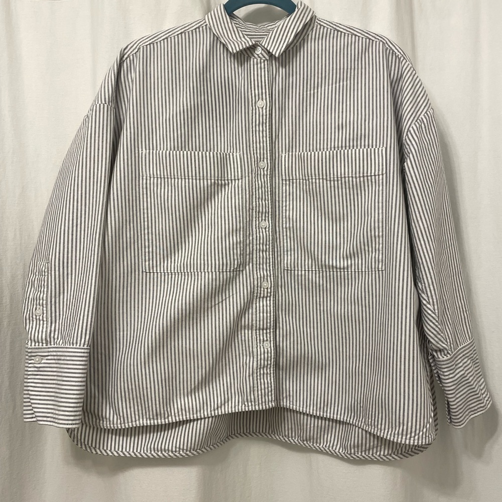 Everlane The Boxy Oxford